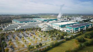 Merz lobt Milliardeninvestition in deutsches Chip-Werk